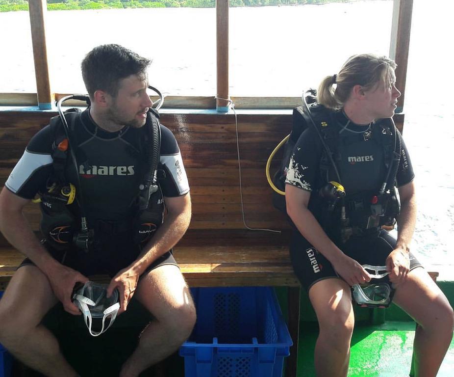 Madi Finolhu Guest House Dharavandhoo Kültér fotó