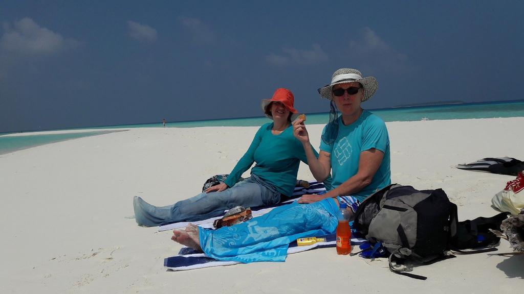 Madi Finolhu Guest House Dharavandhoo Kültér fotó