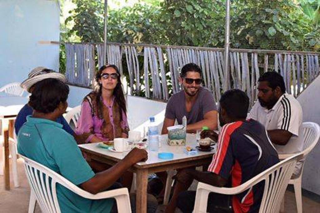 Madi Finolhu Guest House Dharavandhoo Kültér fotó