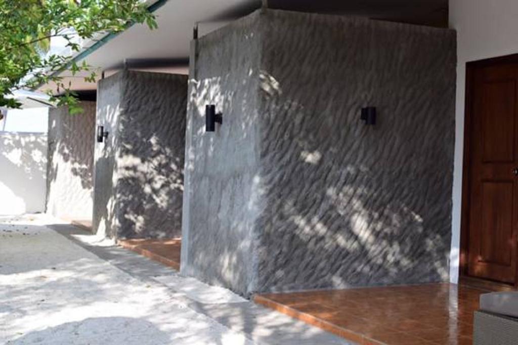 Madi Finolhu Guest House Dharavandhoo Kültér fotó