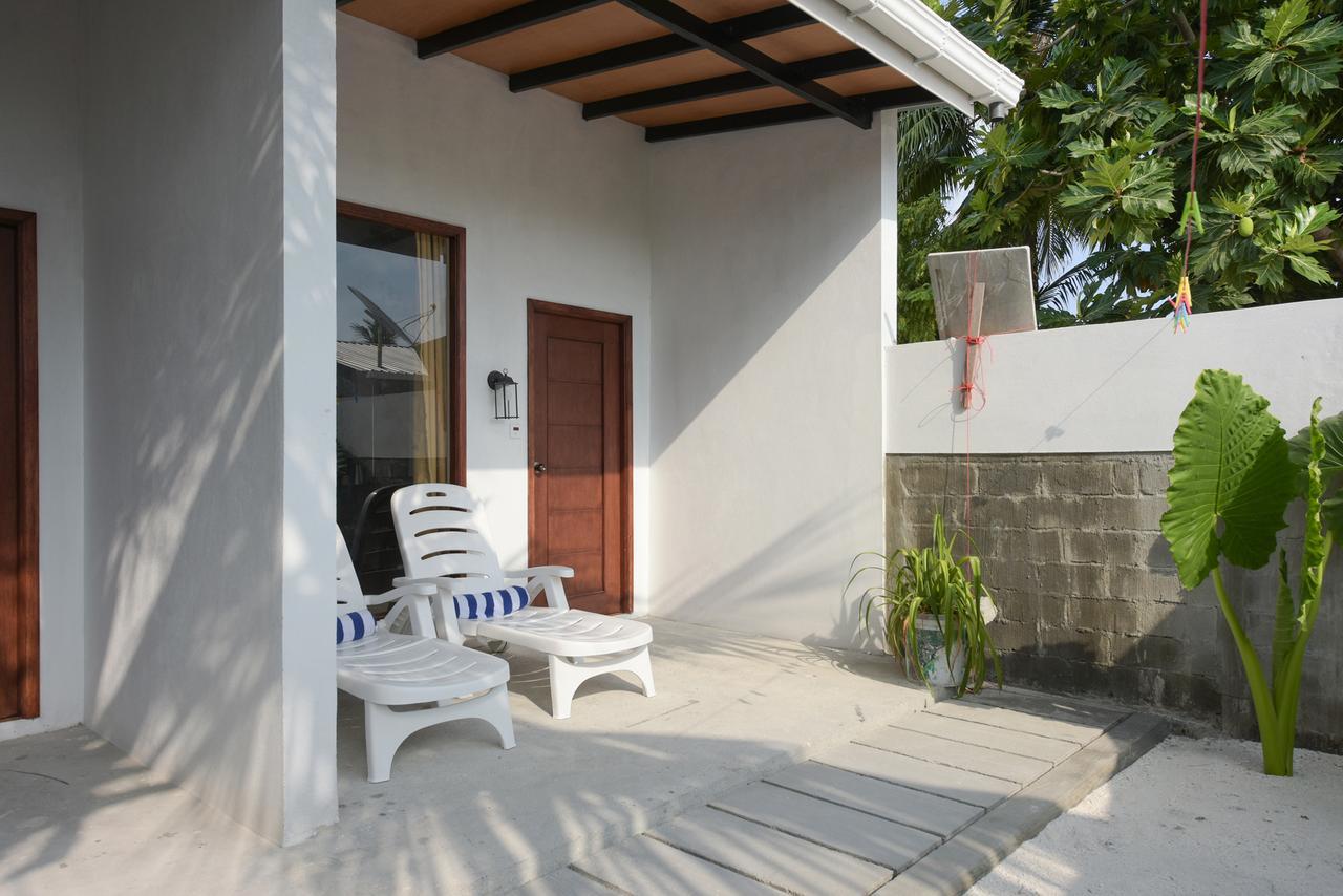 Madi Finolhu Guest House Dharavandhoo Kültér fotó