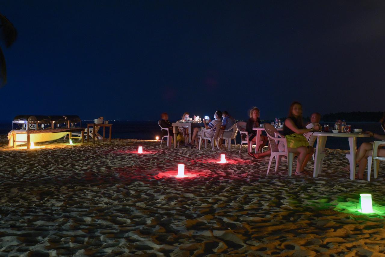 Madi Finolhu Guest House Dharavandhoo Kültér fotó
