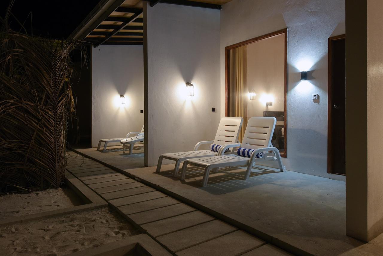 Madi Finolhu Guest House Dharavandhoo Kültér fotó